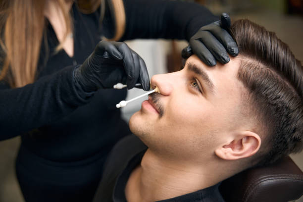 Servicios de Manicura, Pedicura, Cejas y Pestañas